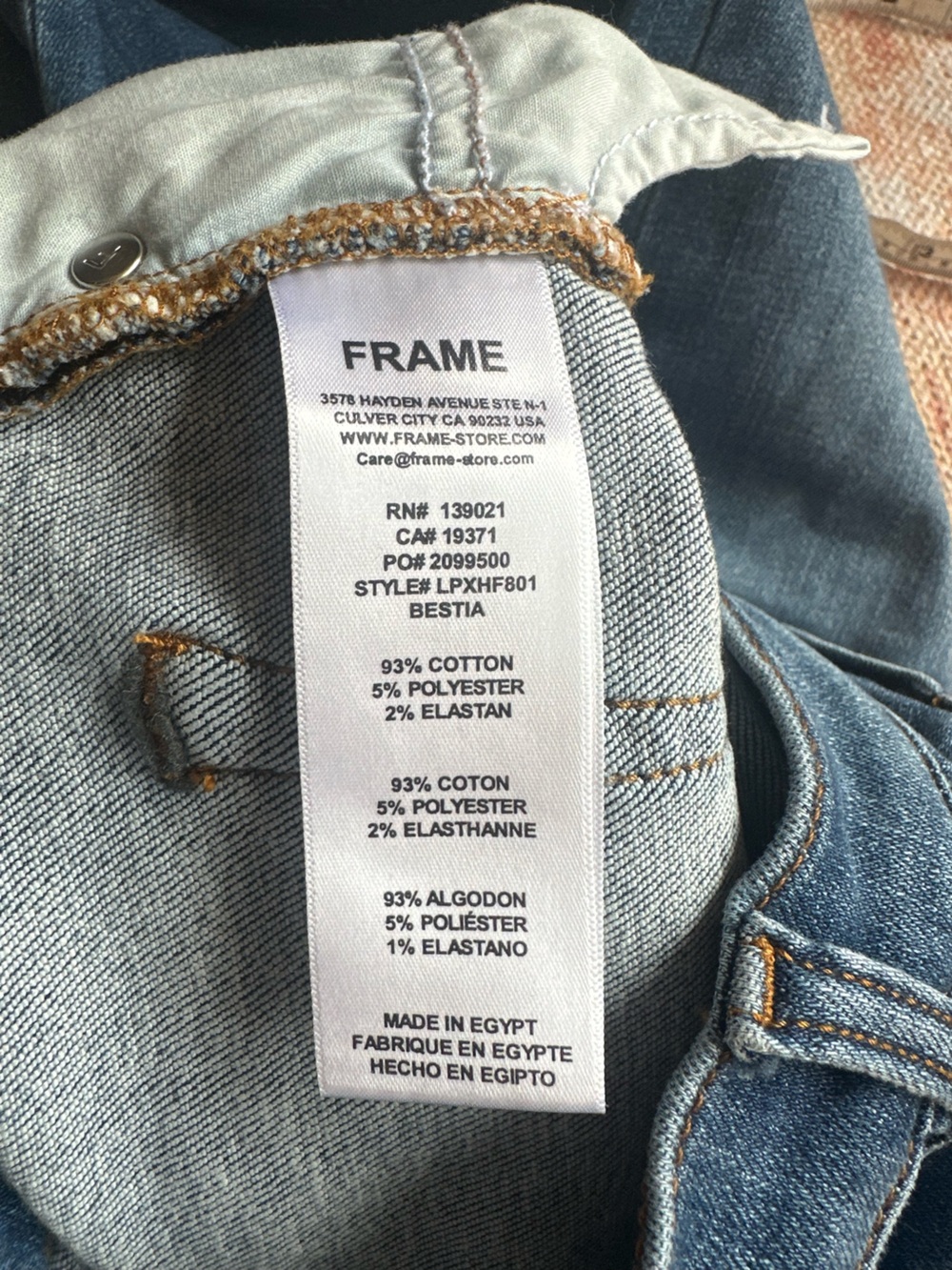 FRAME denim Le Pixie High Flare Bestia wash LPXHF801 size 25 medium wash - Picture 4 of 10